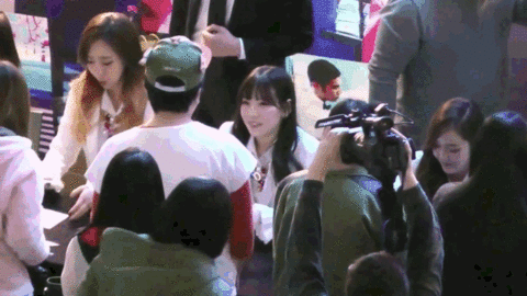 Taeyeon2.gif