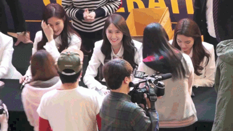 YoonA1.gif